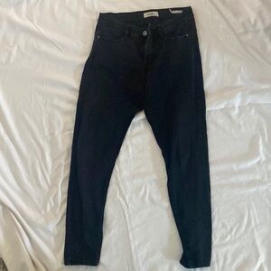 Black skinny jeans
